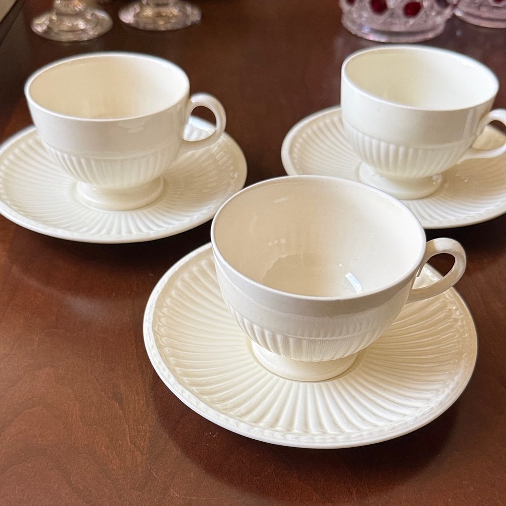Wedgwood Edme England 3 sets of tea cup & saucers Queen’s Ware